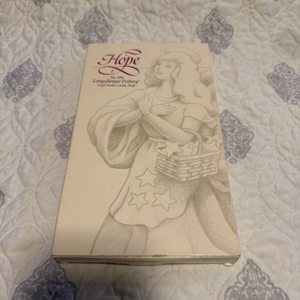 Longaberger Molded Chocolates Box in Cream and Gray “ Made in USA” 1994